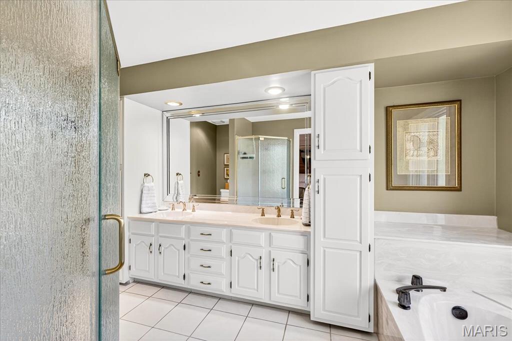 14308 Conway Meadows Court Unit: 203