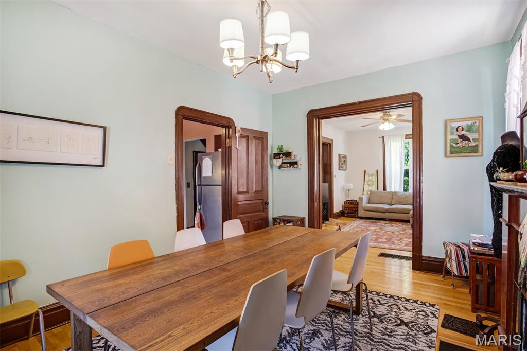 3880 Hartford Street