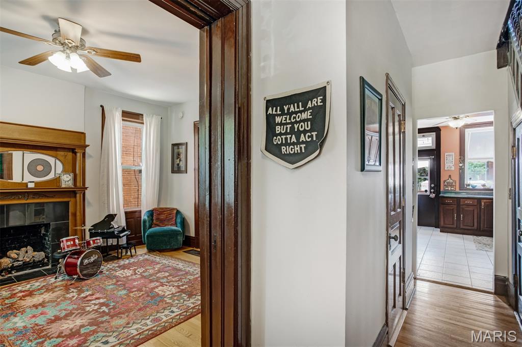 3880 Hartford Street