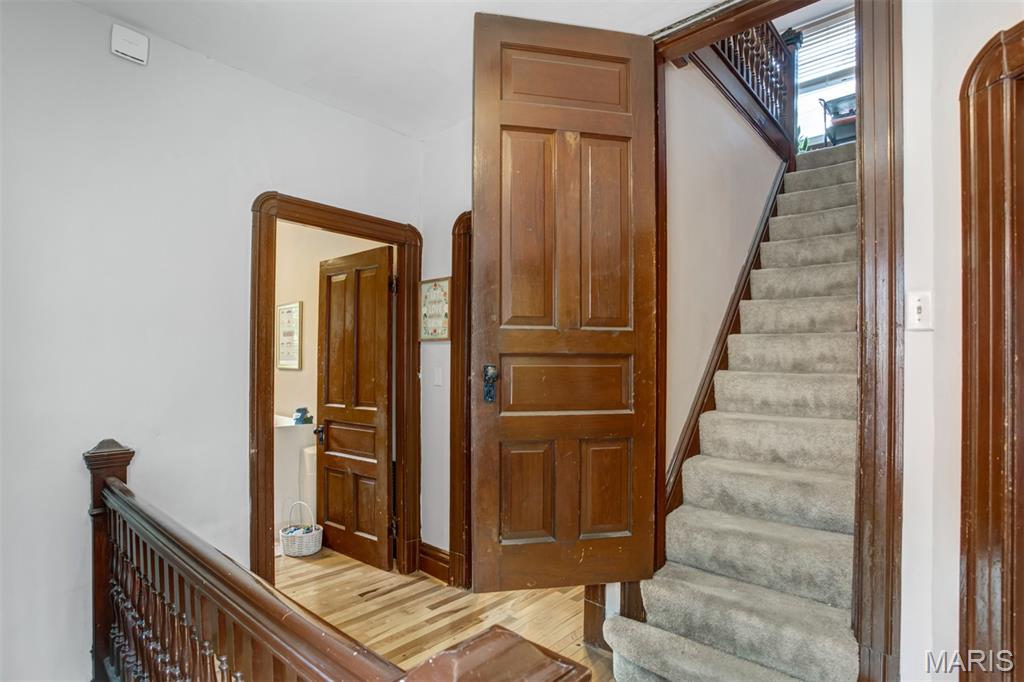 3880 Hartford Street