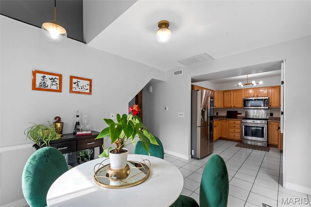 405 Great Hill Drive