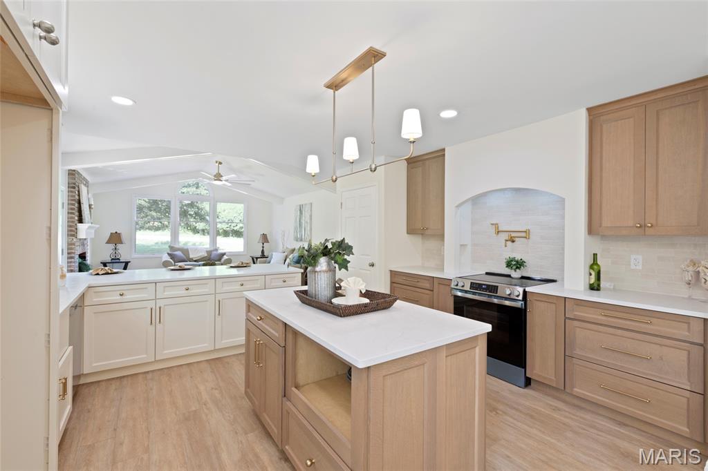 19109 Old Manchester Road