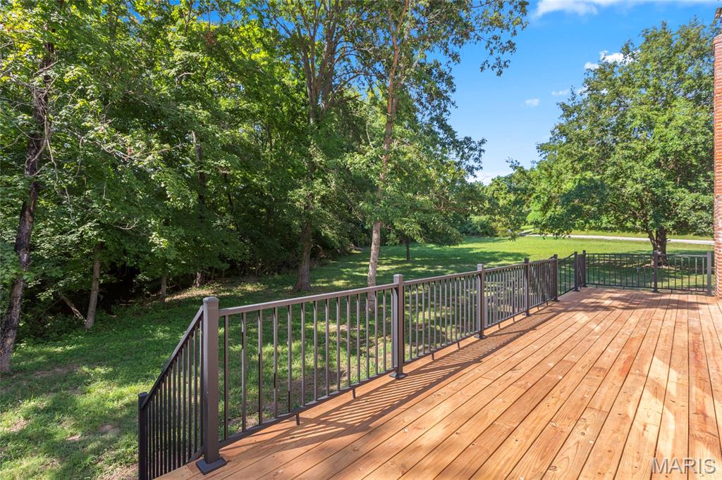 19109 Old Manchester Road