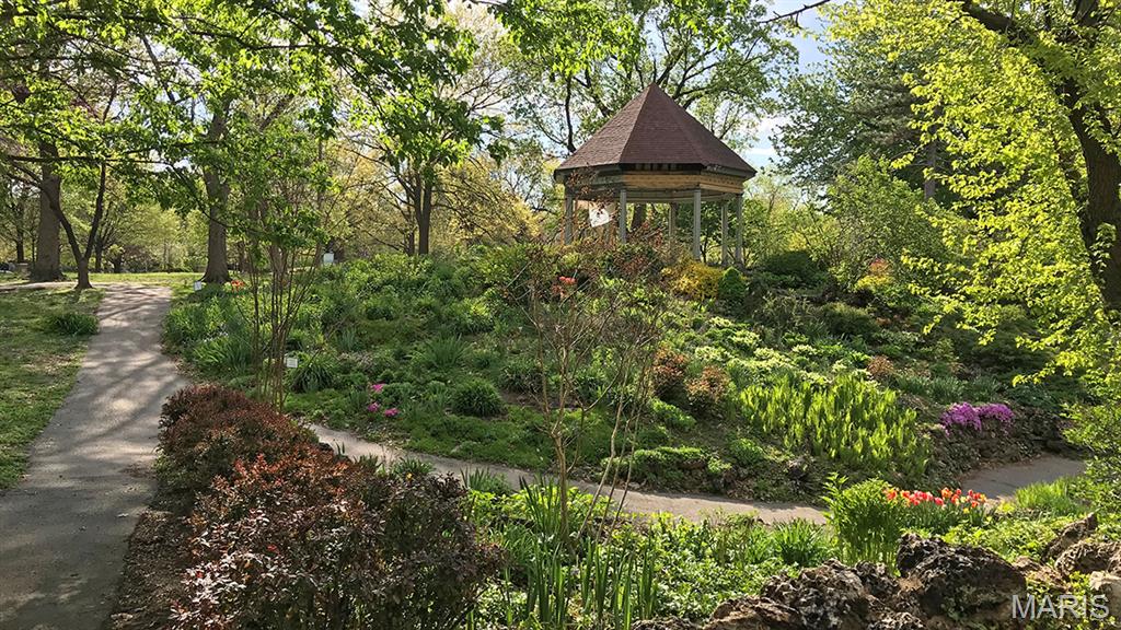 2320 Rutger Street Unit: E