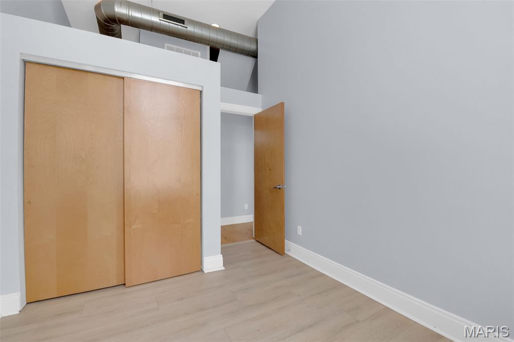 2216 Sidney Street Unit: 6