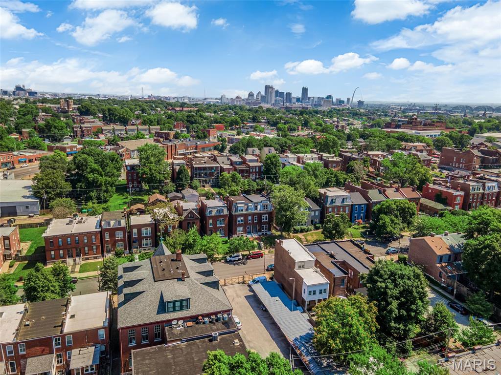 2216 Sidney Street Unit: 6