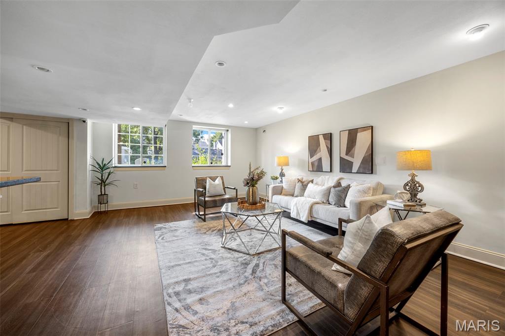 241 Reedway Lane