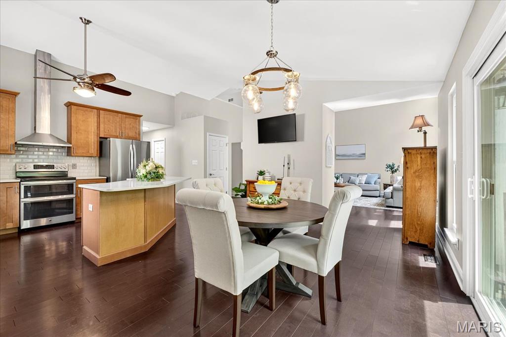 793 Vista Hills Court