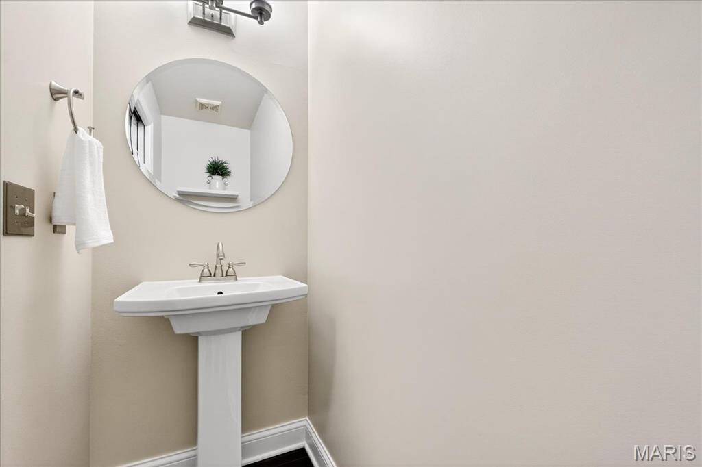 793 Vista Hills Court