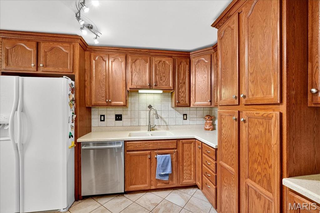 740 Woodside Trails Drive Unit: 103