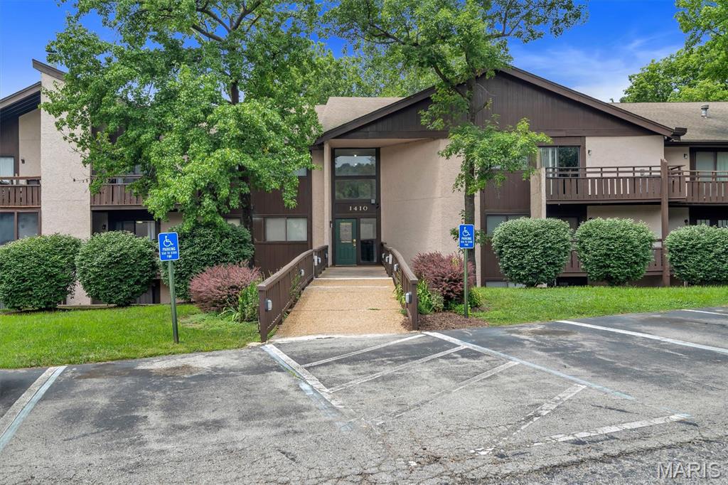 1410 Heritage Landing Unit: 306