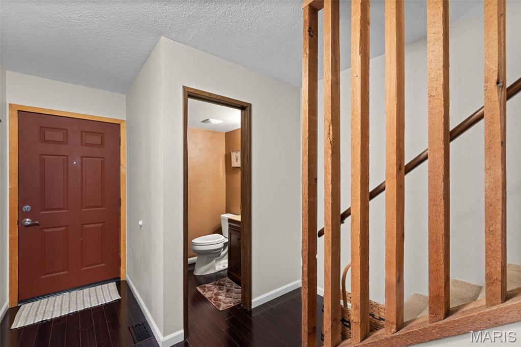 2376 Hiddengarden Court