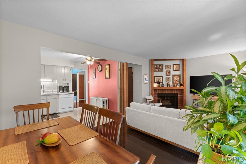 2376 Hiddengarden Court