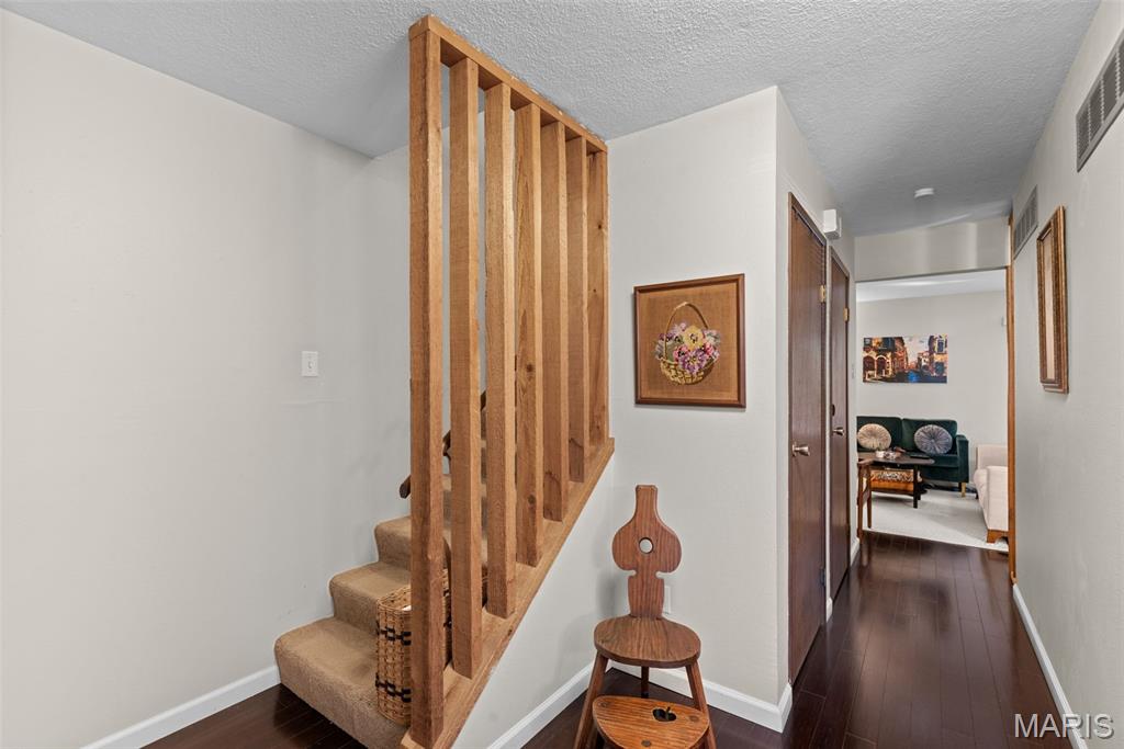 2376 Hiddengarden Court