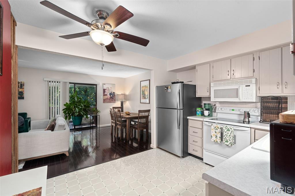 2376 Hiddengarden Court