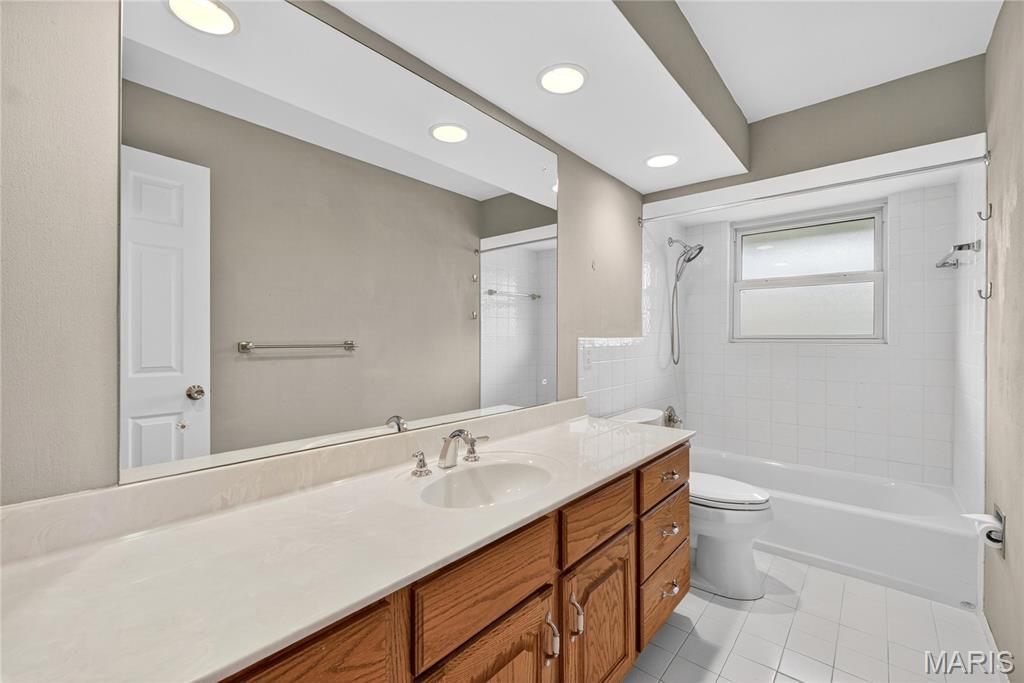 5 Cypress Point Court