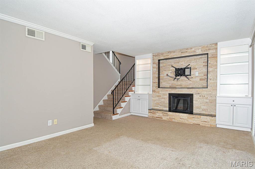 12857 Town And Four Drive Unit: 12857