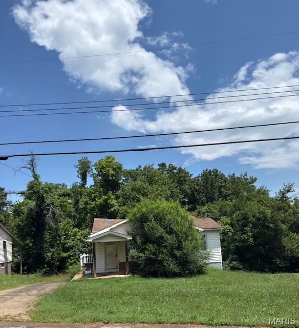 628 N Division Street