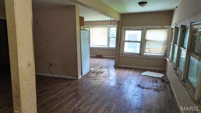 628 N Division Street