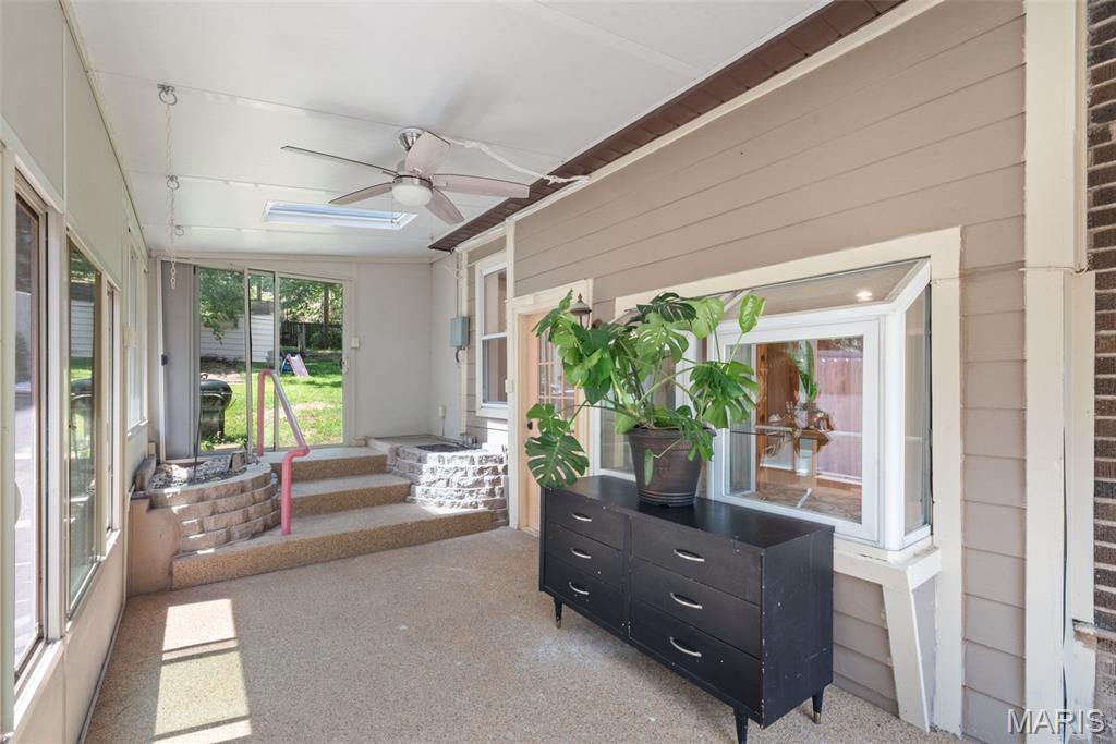 1433 Hawthorne Place