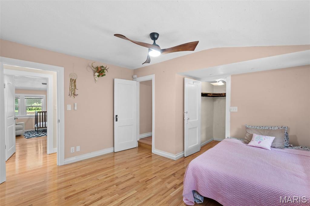 1433 Hawthorne Place