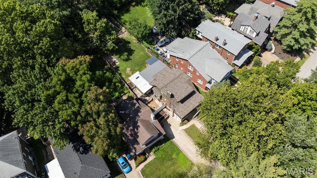 1433 Hawthorne Place