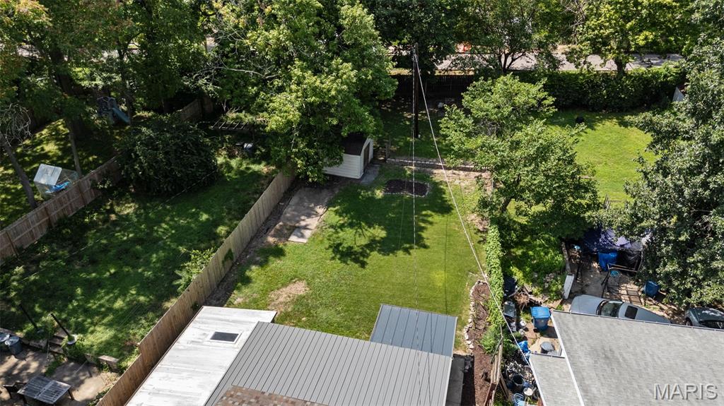 1433 Hawthorne Place