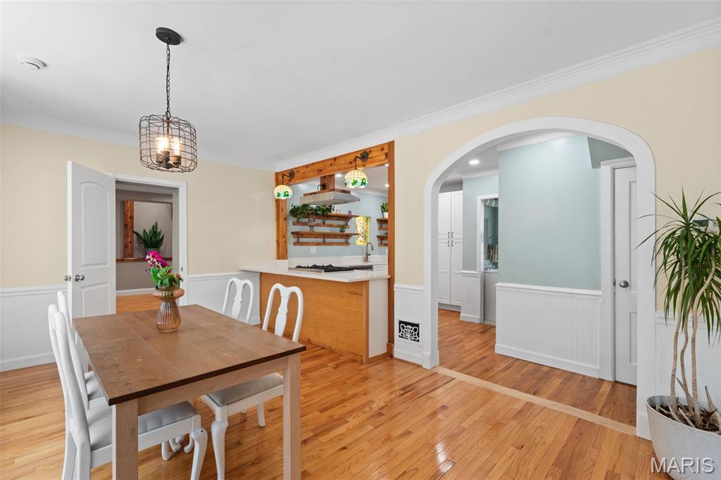 1433 Hawthorne Place