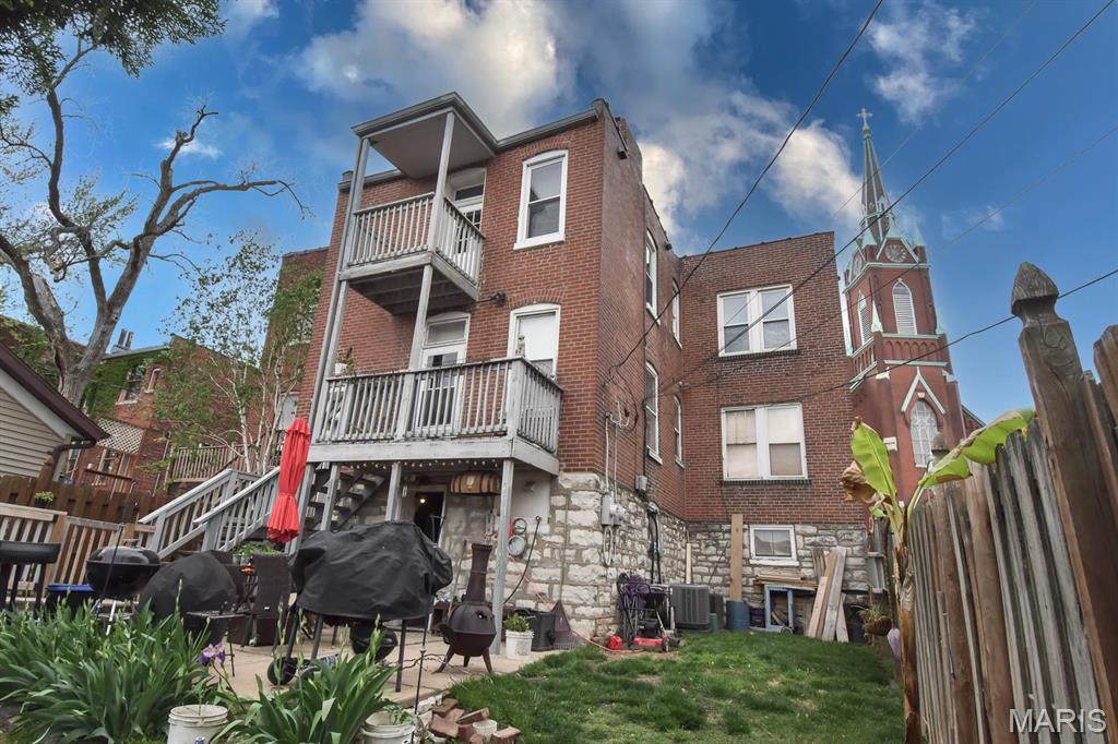 3302 9th Street Unit: A