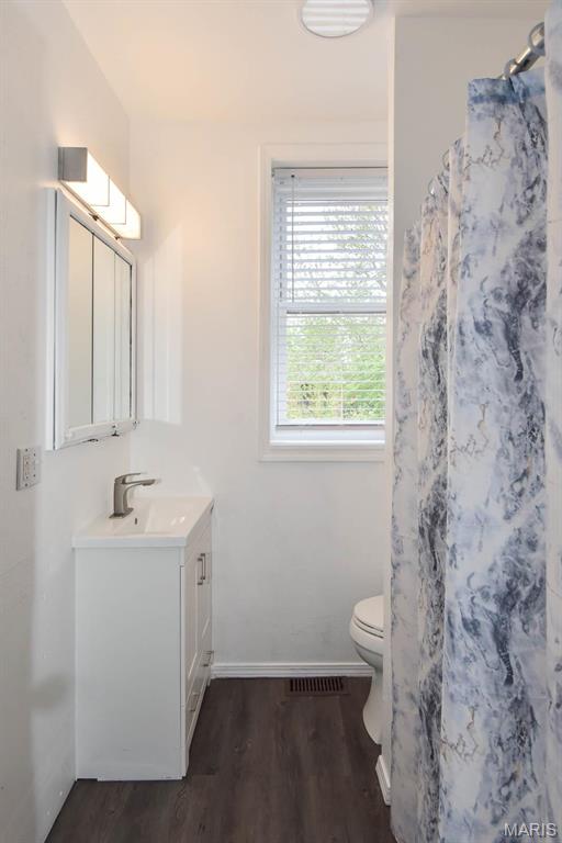3302 9th Street Unit: A