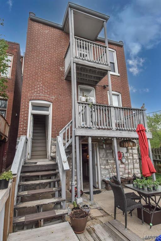 3302 9th Street Unit: A