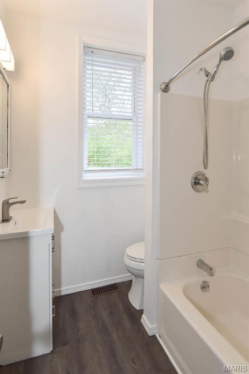 3302 9th Street Unit: A