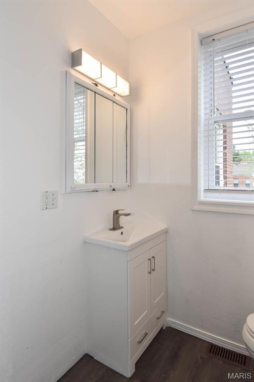 3302 9th Street Unit: A