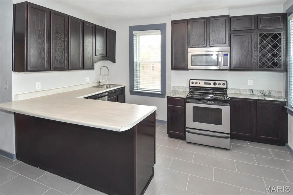 3302 9th Street Unit: A