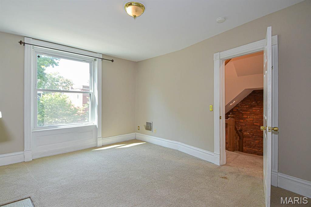 2322 Virginia Avenue