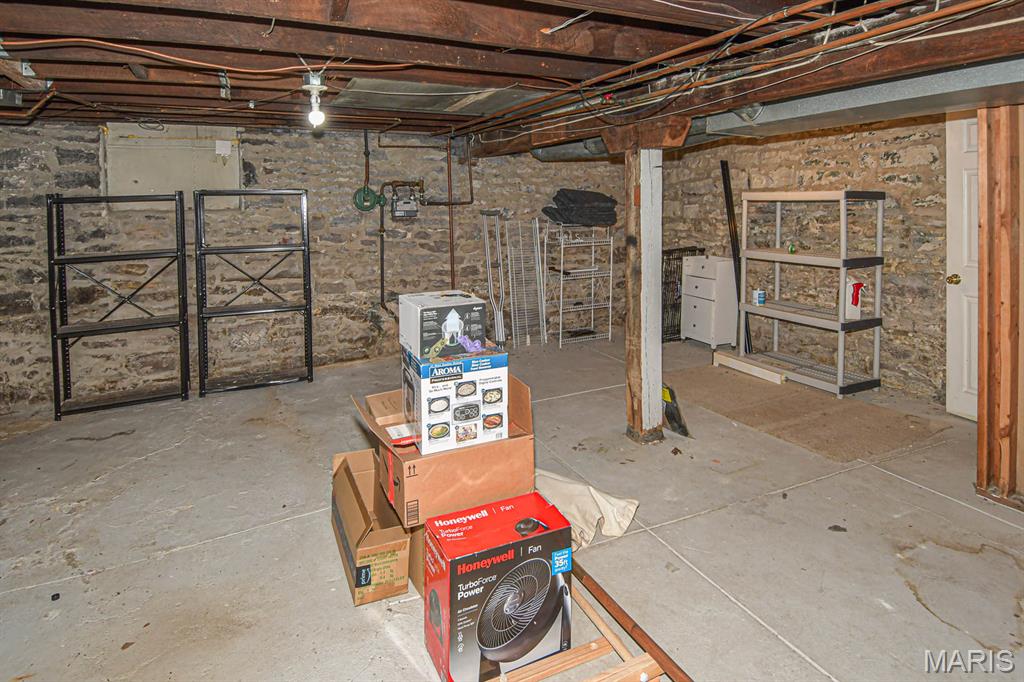 2322 Virginia Avenue