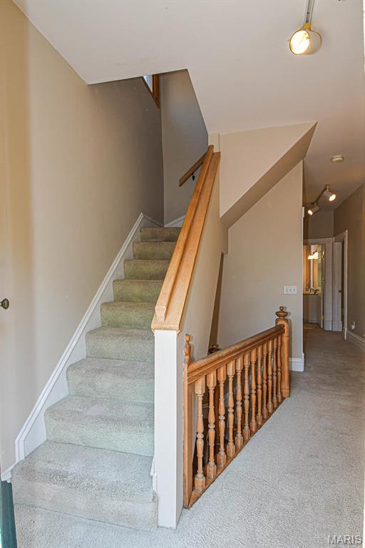 2322 Virginia Avenue