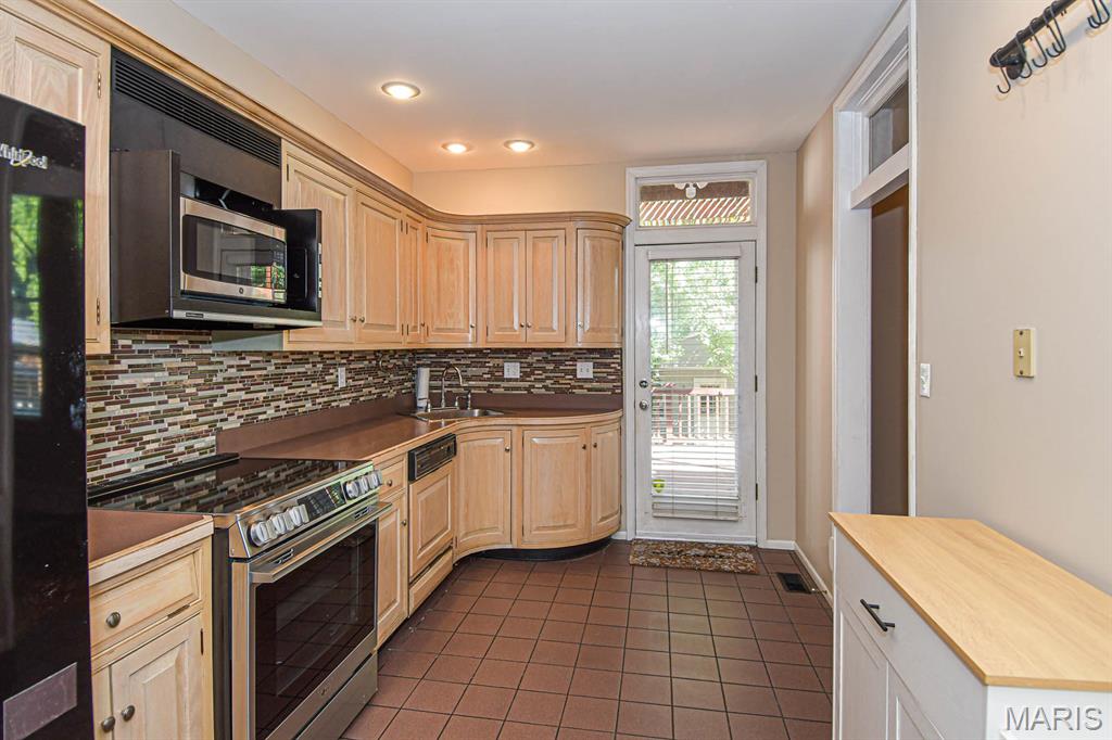 2322 Virginia Avenue