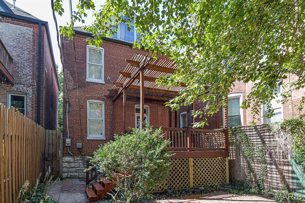 2322 Virginia Avenue