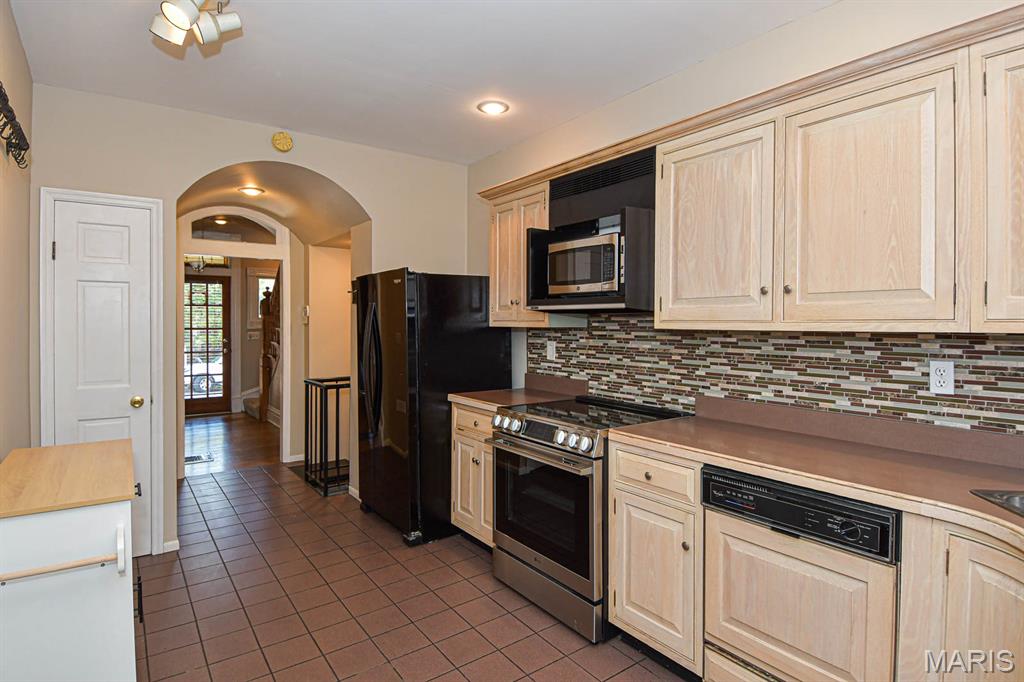 2322 Virginia Avenue