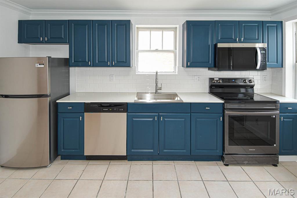 7039 Dartmouth Avenue Unit: 1F