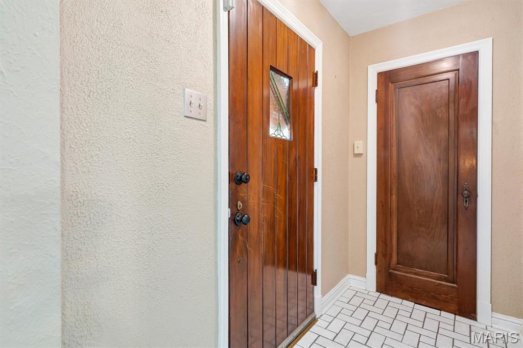 103 Thoroughman Avenue