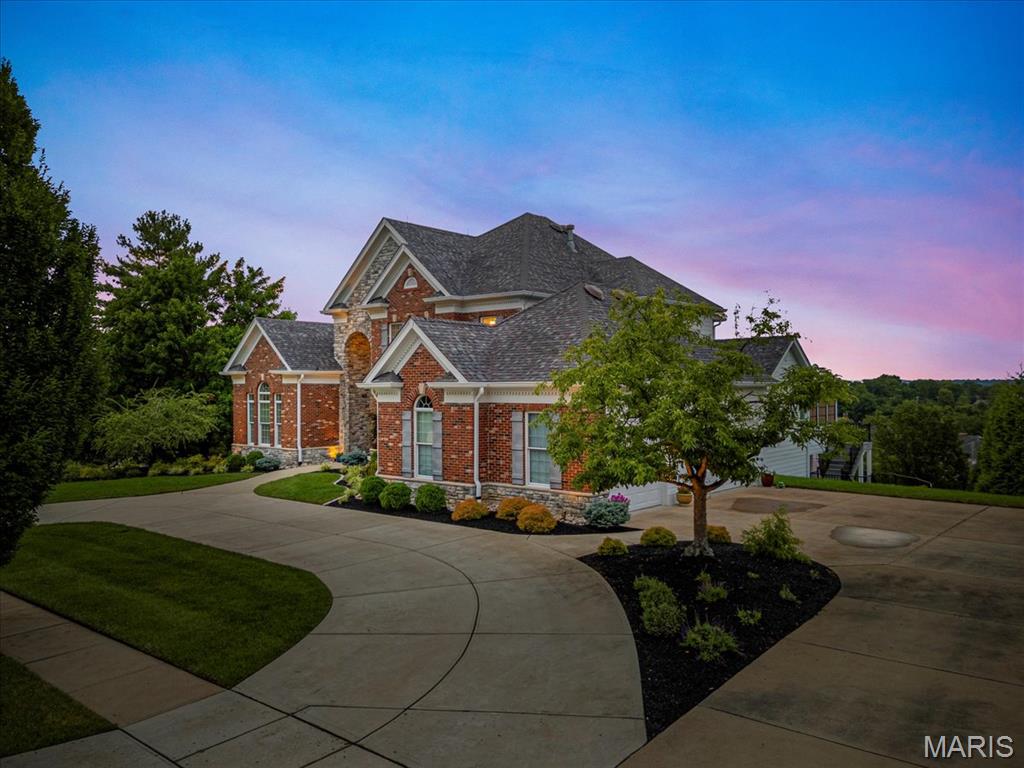 17934 Bonhomme Ridge Court