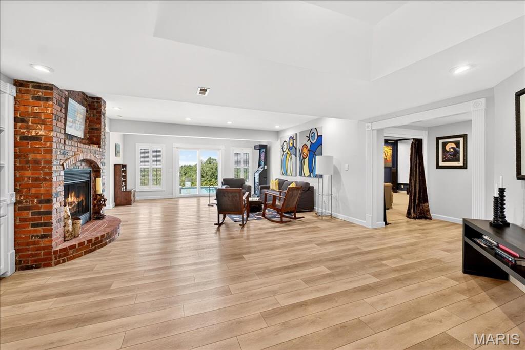 17934 Bonhomme Ridge Court