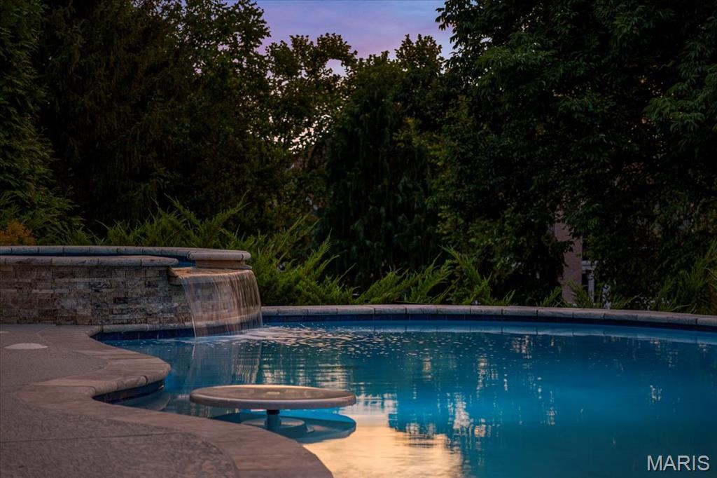 17934 Bonhomme Ridge Court