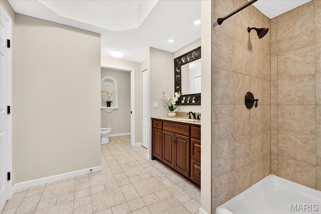 17934 Bonhomme Ridge Court