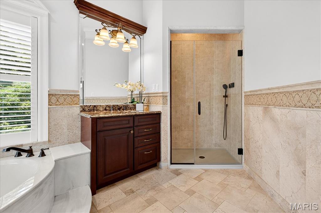 17934 Bonhomme Ridge Court