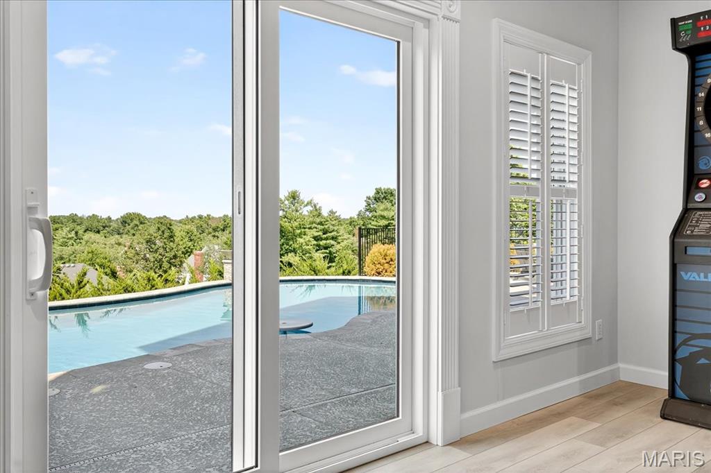 17934 Bonhomme Ridge Court