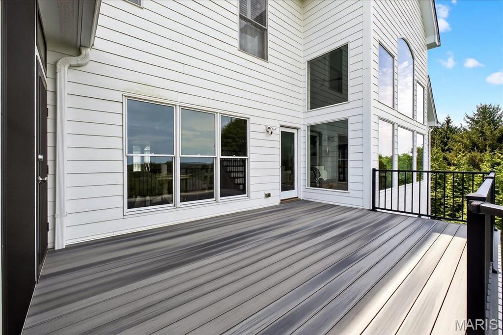 17934 Bonhomme Ridge Court