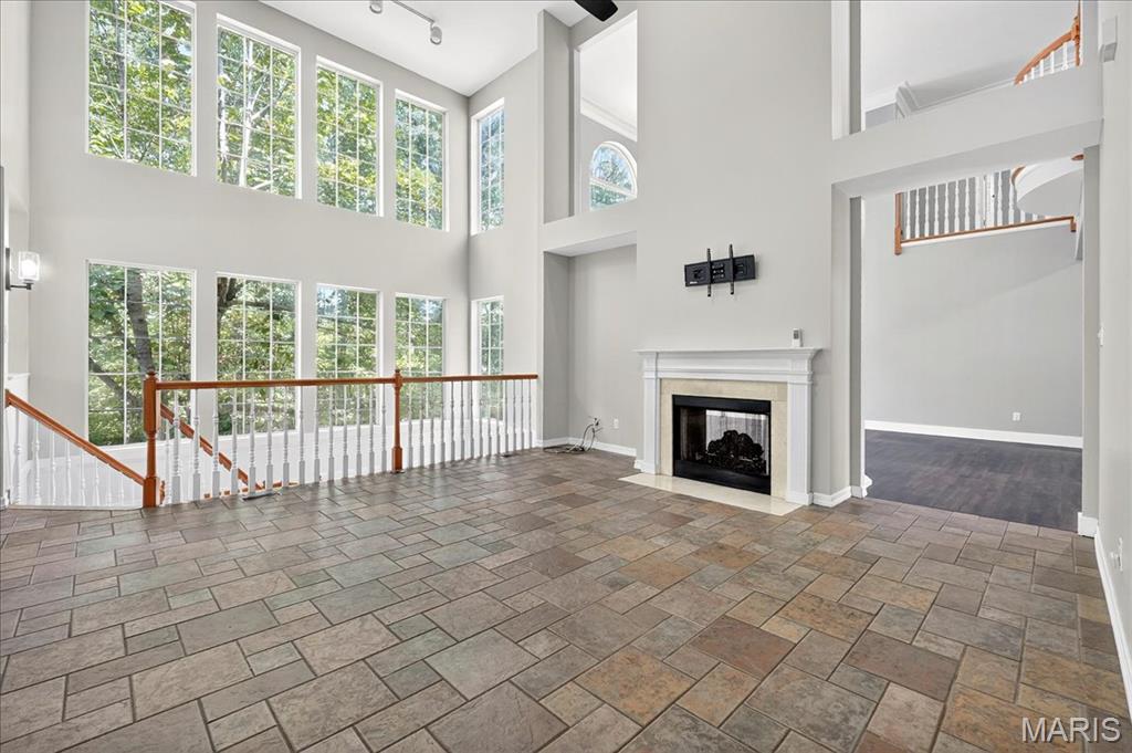 631 Dartmouth Crest Drive